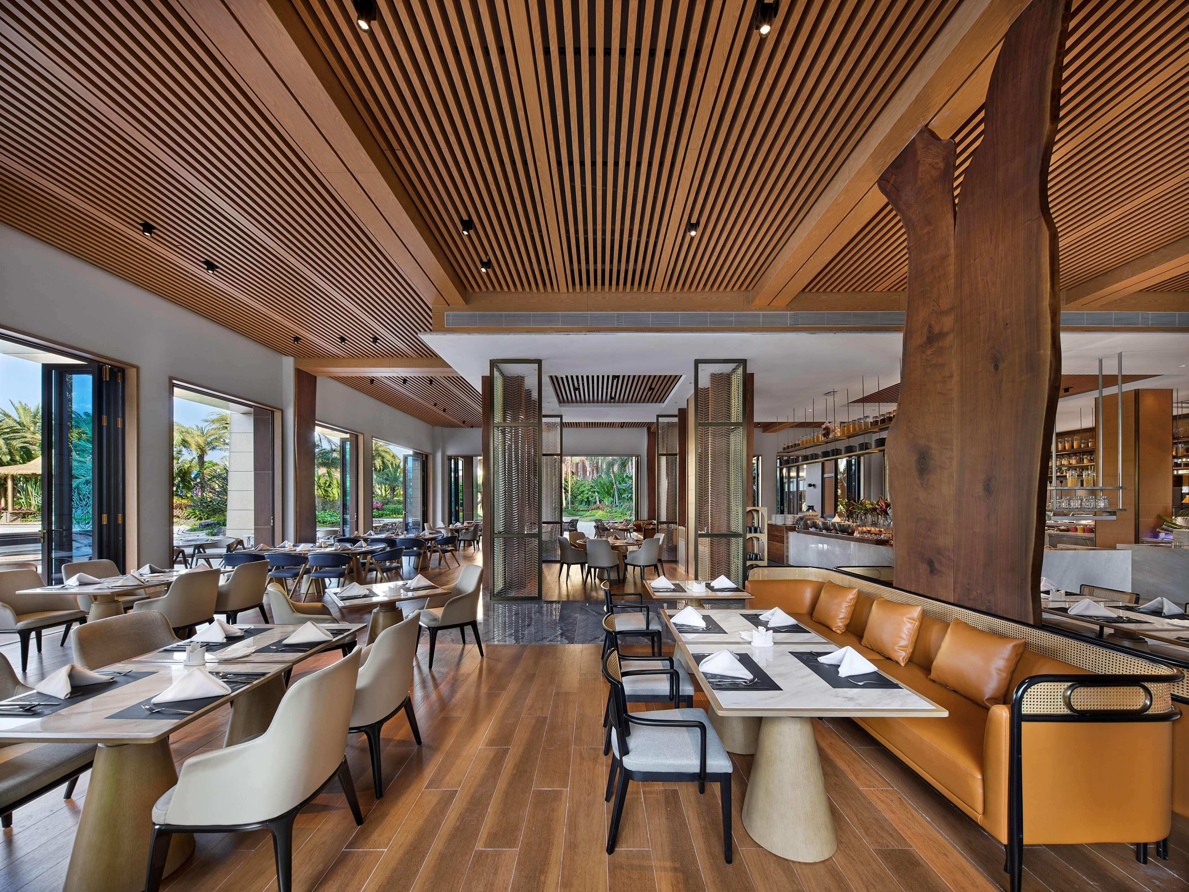 Отель Doubletree By Hilton Lingshui Hot Spring Экстерьер фото