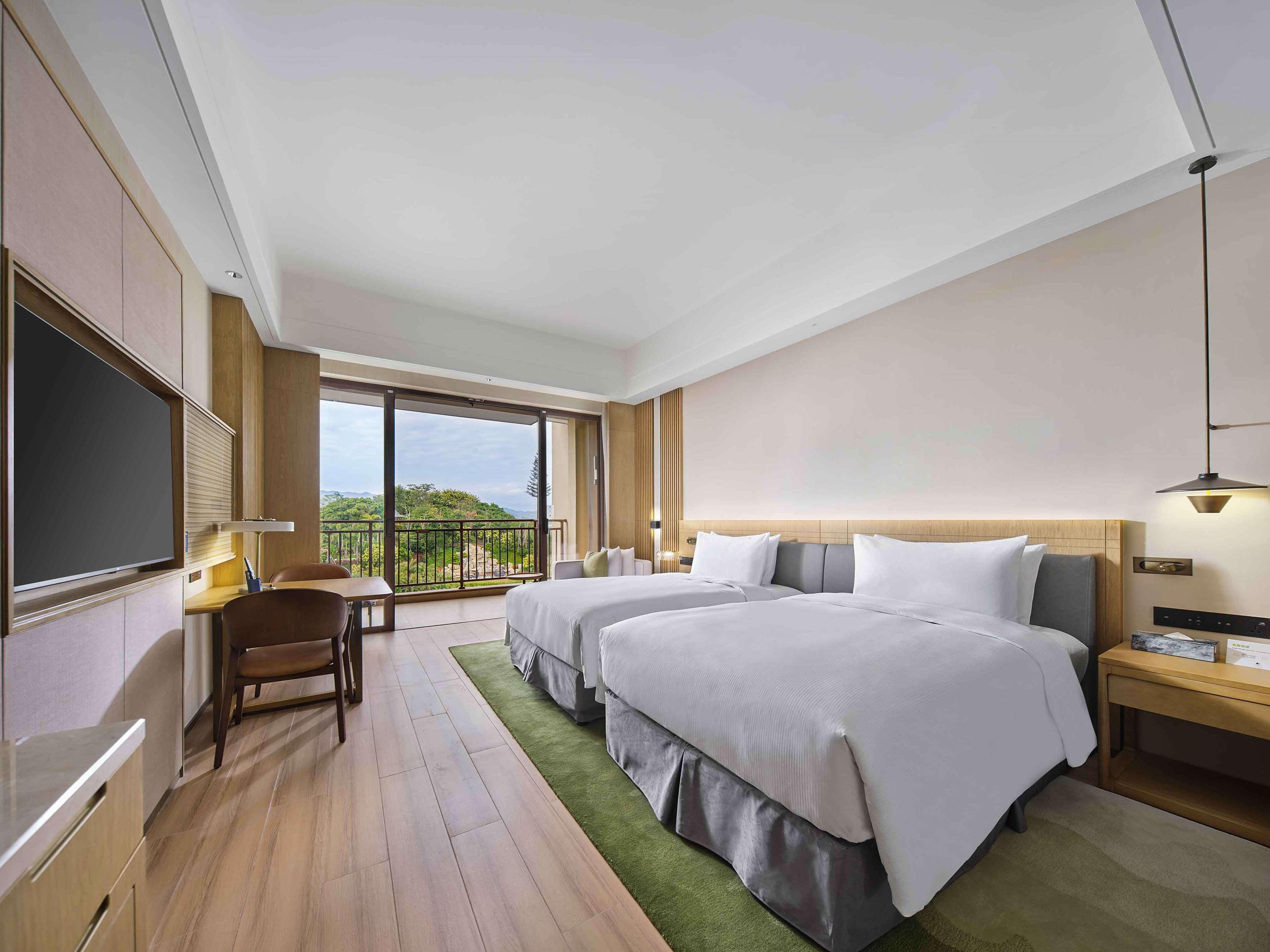 Отель Doubletree By Hilton Lingshui Hot Spring Экстерьер фото