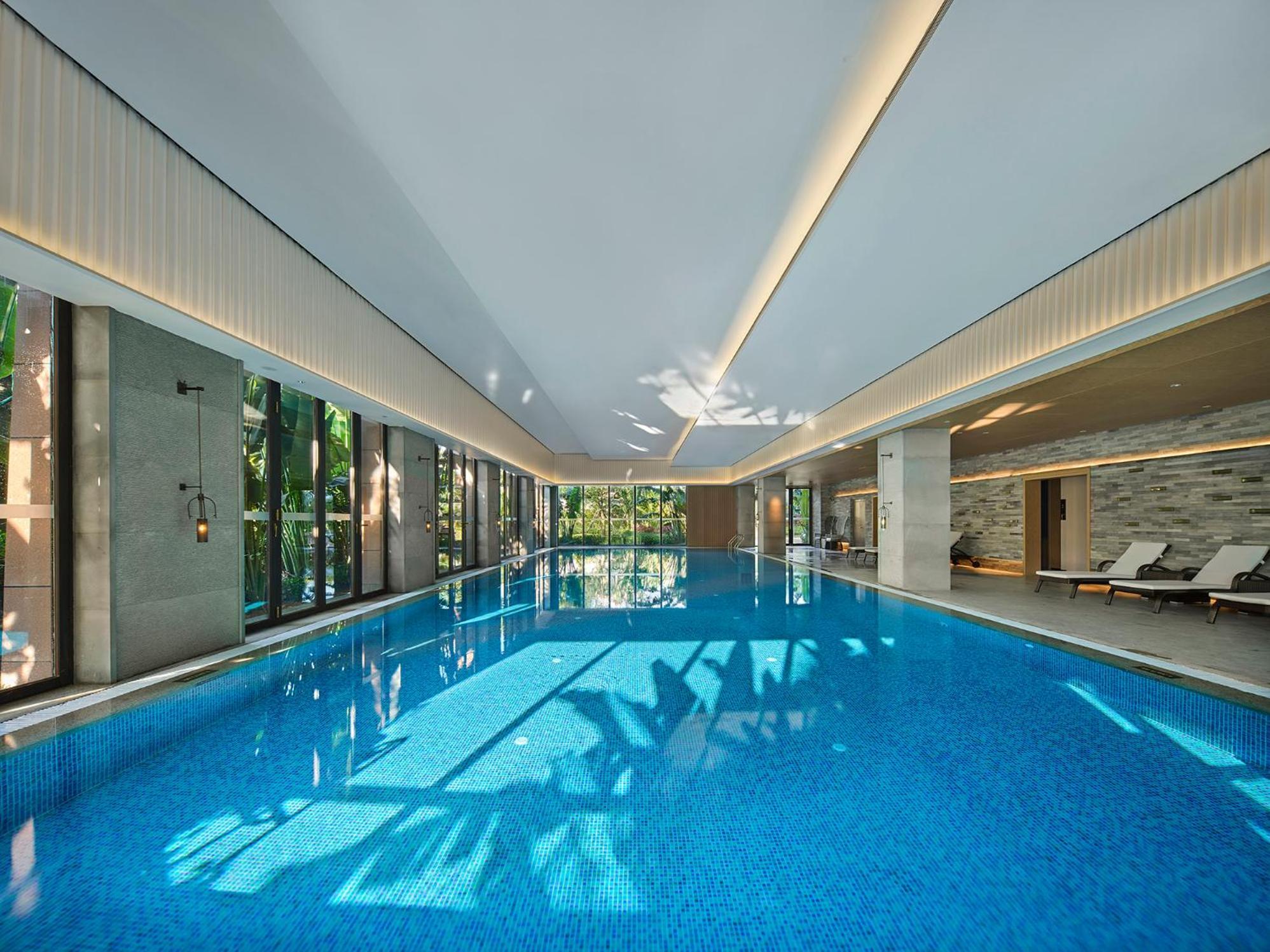 Отель Doubletree By Hilton Lingshui Hot Spring Экстерьер фото