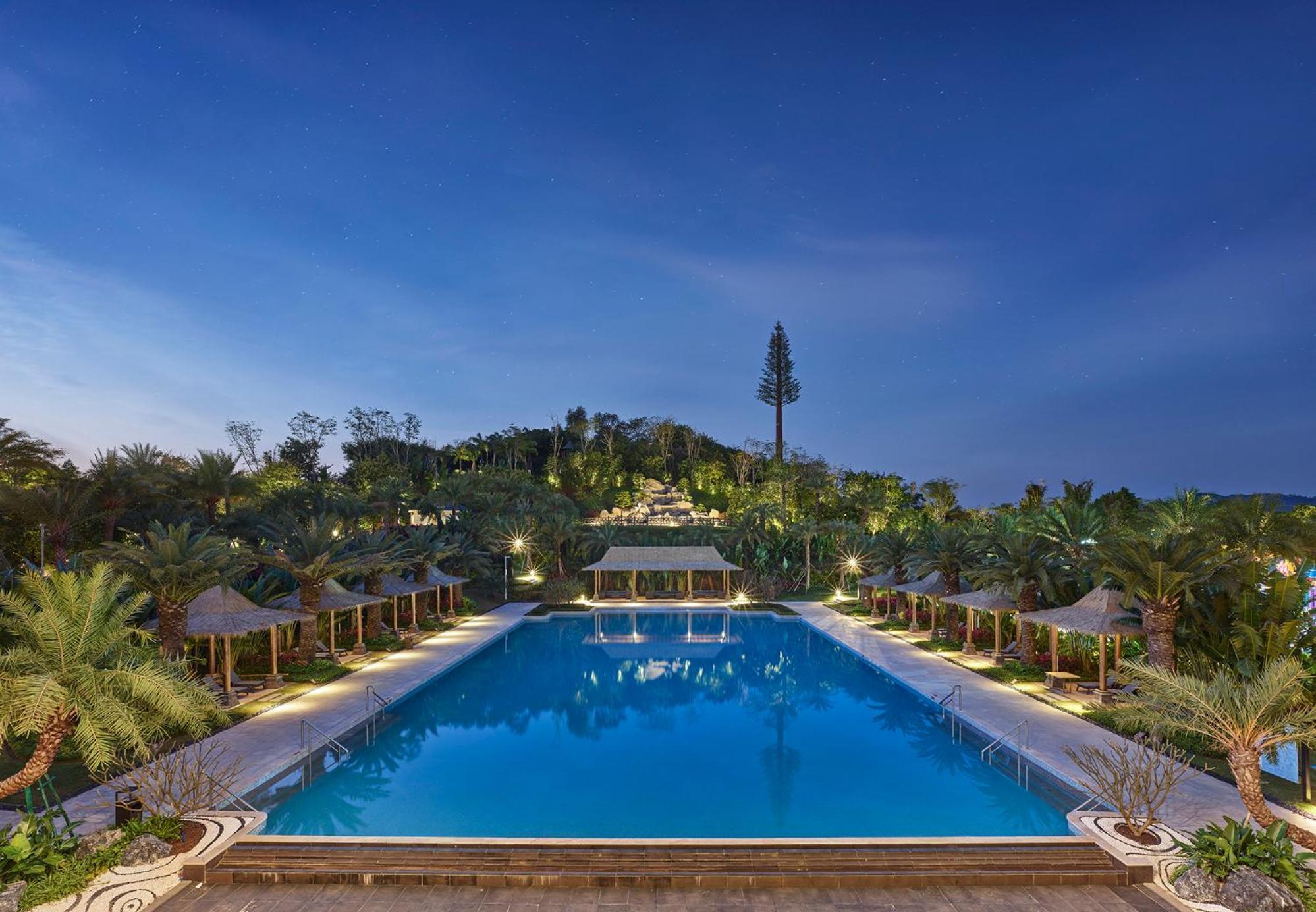 Отель Doubletree By Hilton Lingshui Hot Spring Экстерьер фото