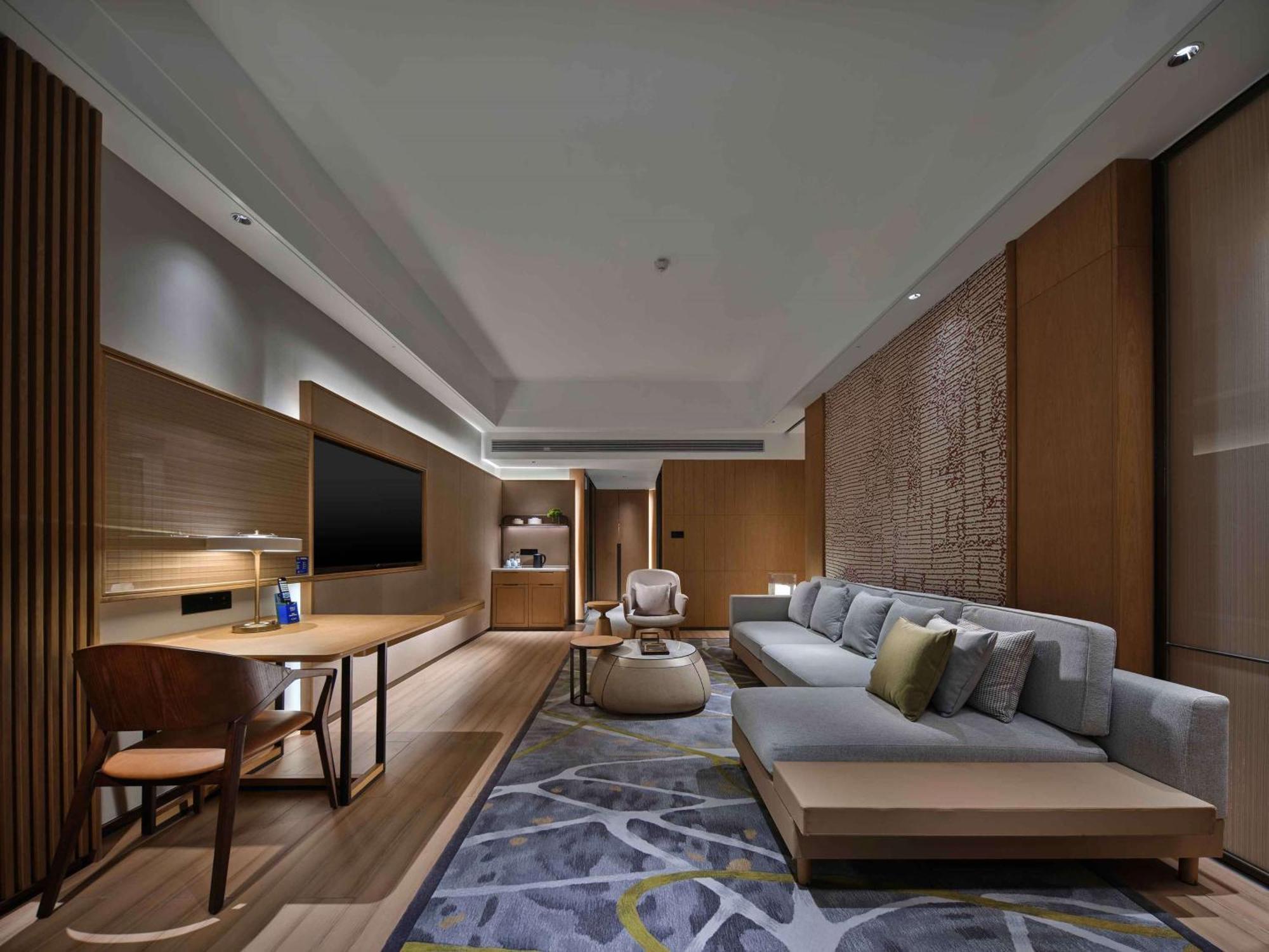 Отель Doubletree By Hilton Lingshui Hot Spring Экстерьер фото