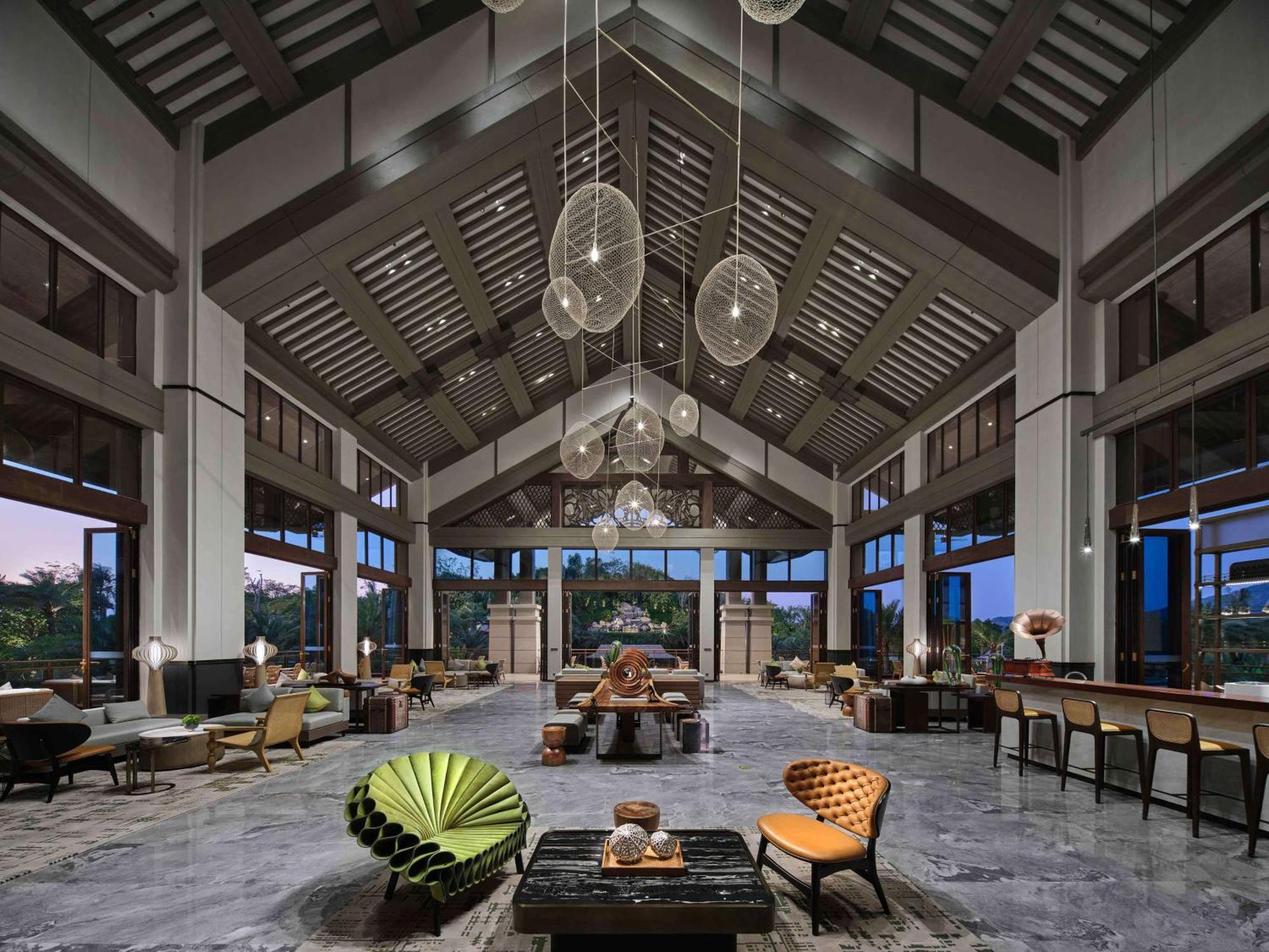 Отель Doubletree By Hilton Lingshui Hot Spring Экстерьер фото
